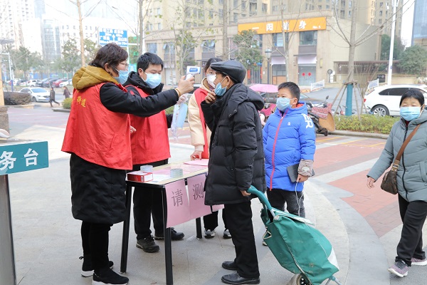 參加疫情防控志愿服務工作 (3) 副本.jpg